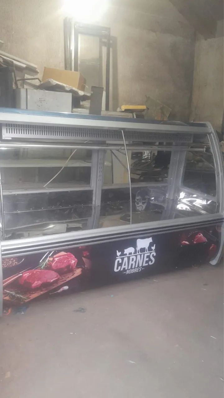 Balcão pra carnes gelopar 