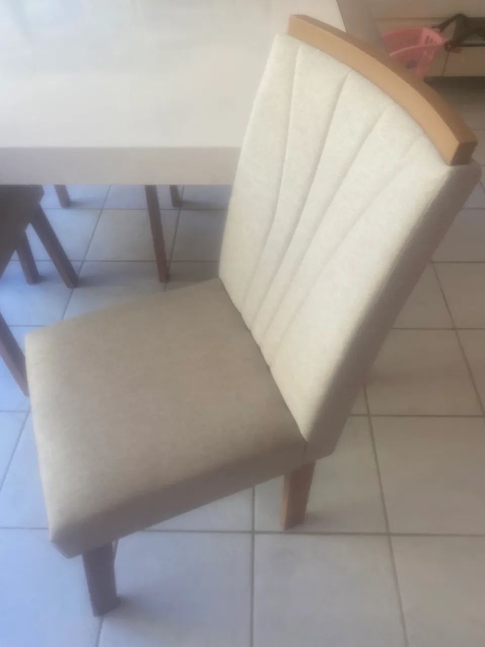 Mesa de Jantar com 4 cadeiras  - Foto 2