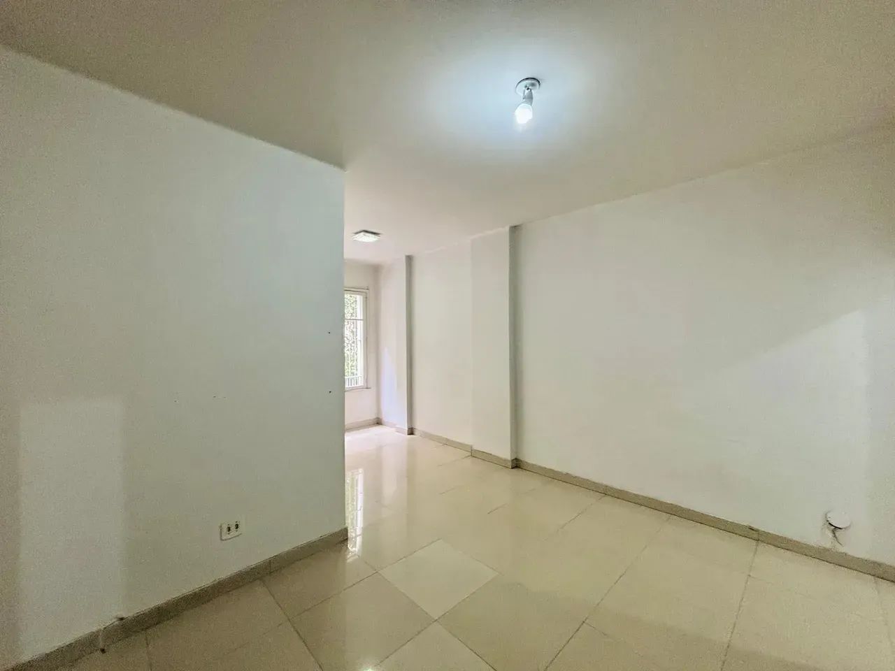 Apartamento à venda com 85m², 2 quartos e sem vaga - Foto 4