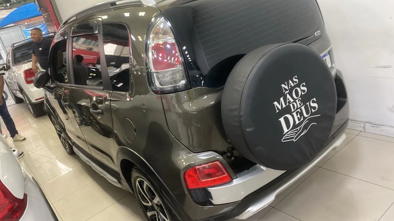 Citroën Aircross AIRCROSS GLX 1.6 Flex 16V 5p Mec. 2013