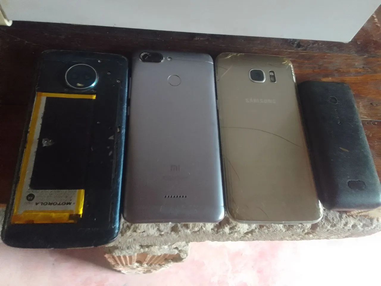 celulares quebrados - Foto 2