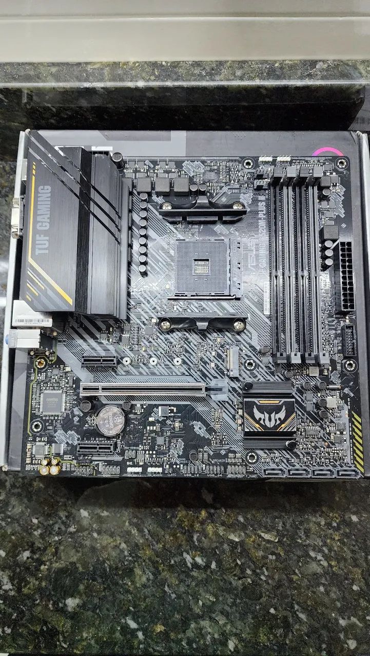 TUF Gaming A520M-Plus II - COM DEFEITO - Foto 3