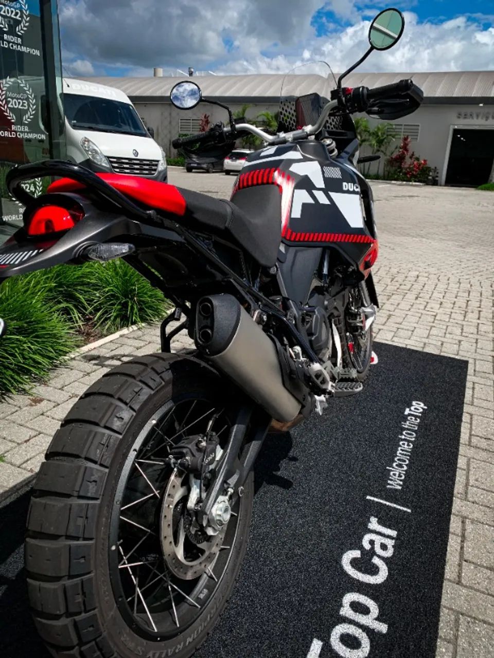 Ducati Desert X -Ducati Florianópolis - Foto 5