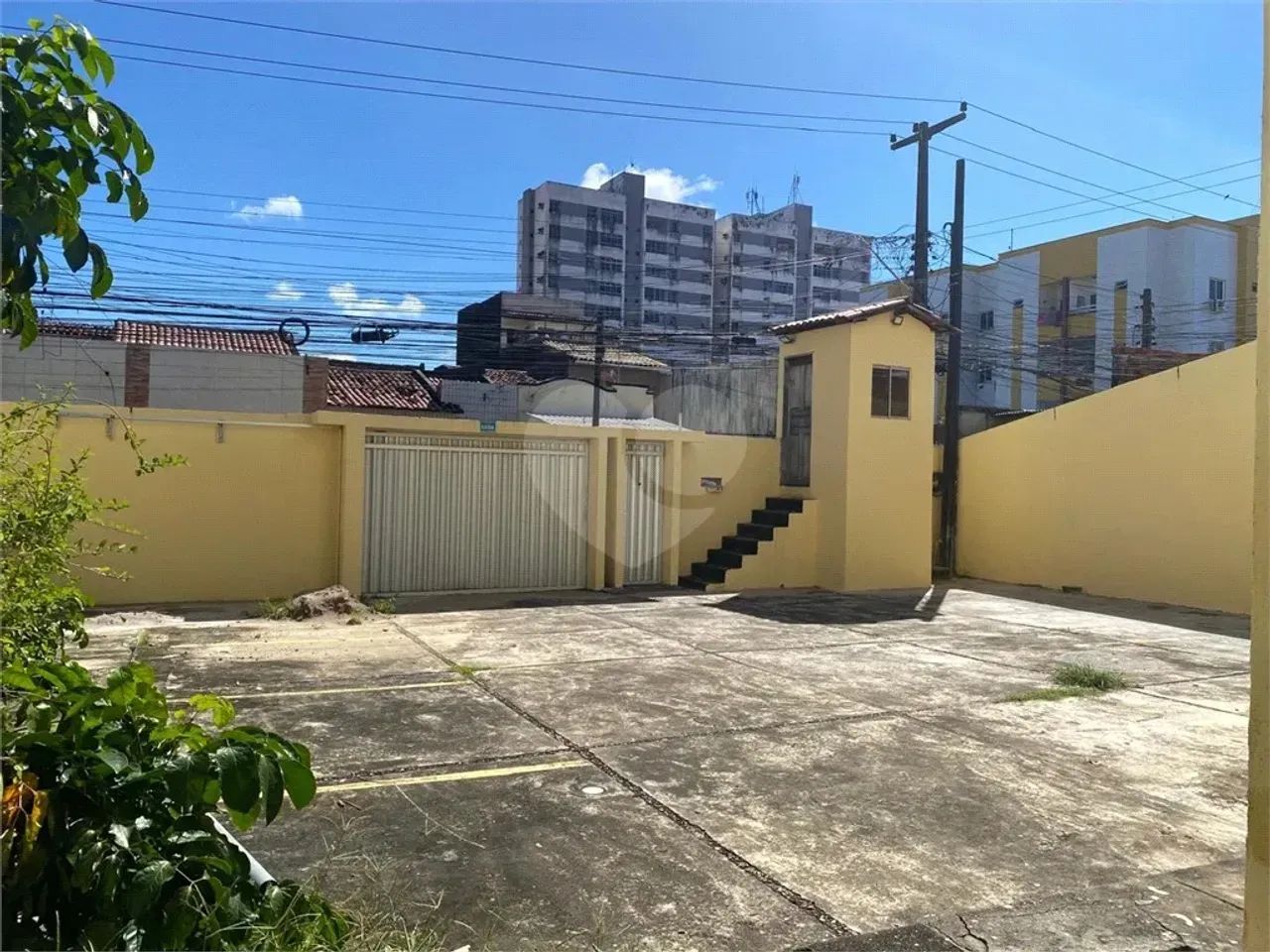 Prédio inteiro com 6 apartamentos - Foto 2