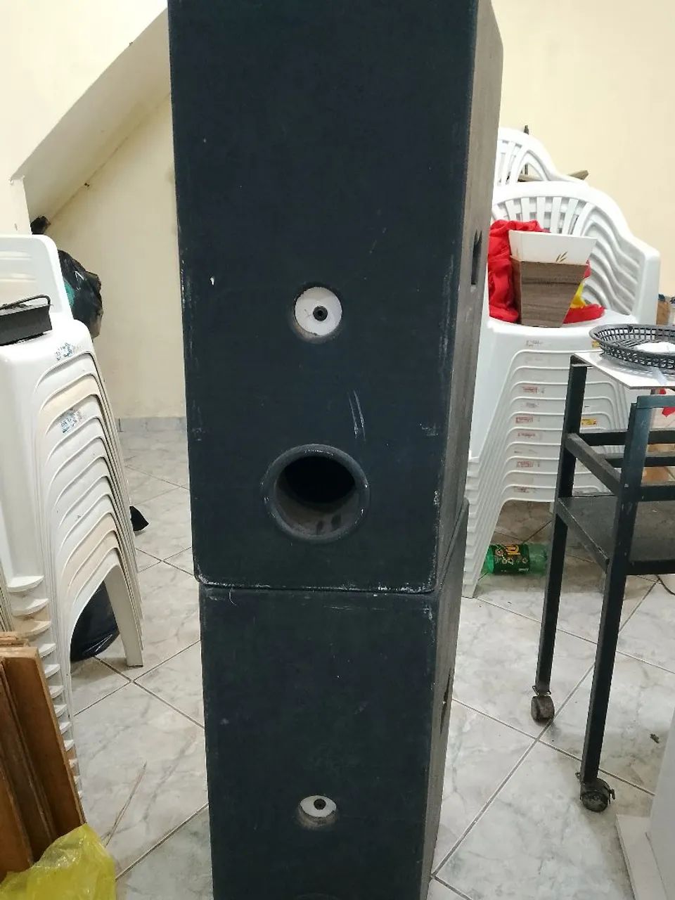 SPEAKERS422080575596800005