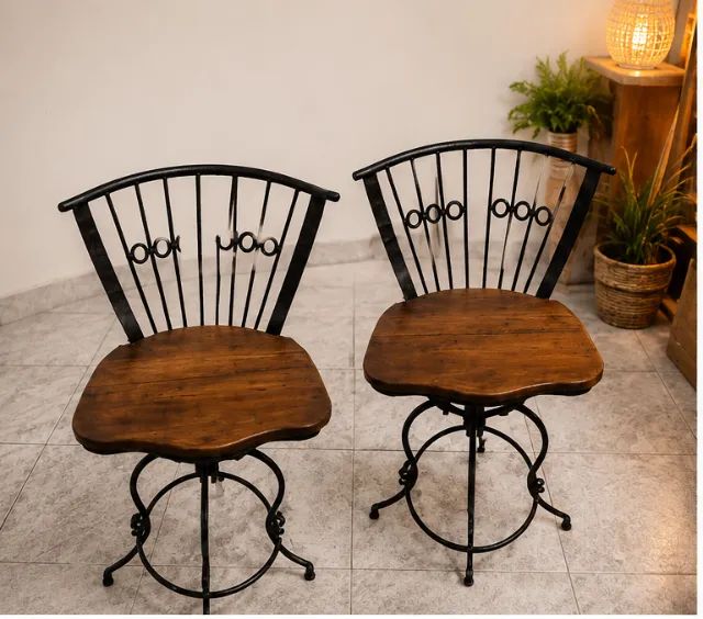 Kit com 2 Cadeiras Rústicas de Ferro e Madeira Maciça