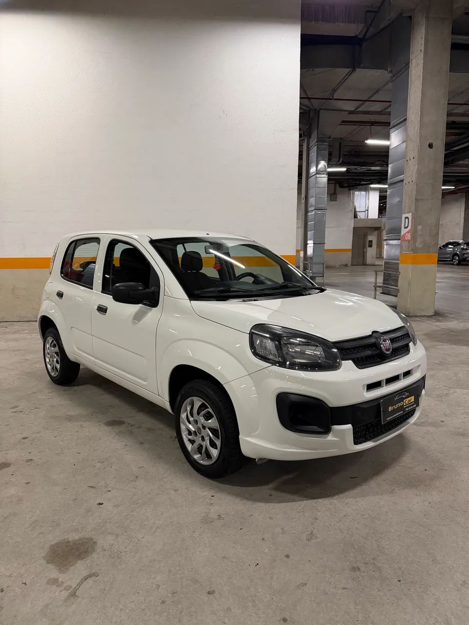 Fiat Uno Attractive 1.0 EVO Fire Flex 8V 5P 2019 - Foto 2