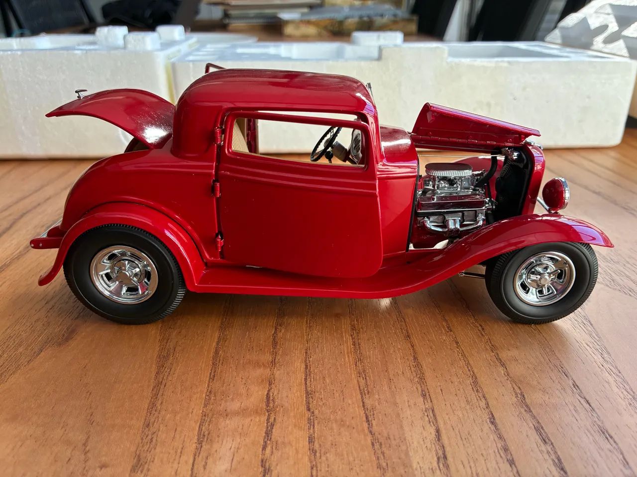 Ford 32 Hot Rod 1:18 GMP - Foto 2