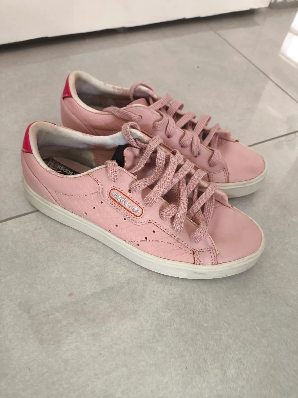 Tênis Adidas usado - Foto 4