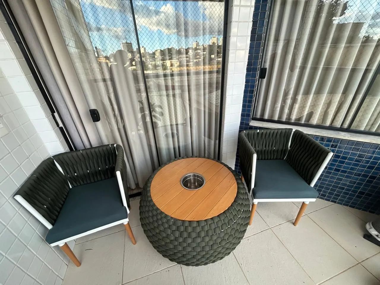 Conjunto de cadeiras - Foto 3