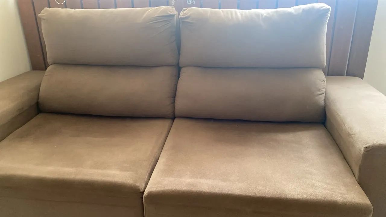 Sofá retrátil reclinável 2 lugares 