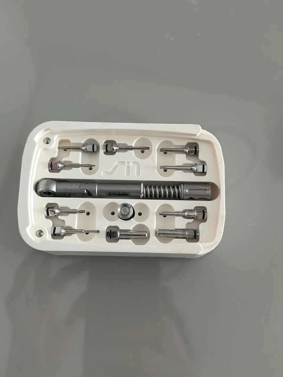 Vendo Kit prótese  - Foto 3