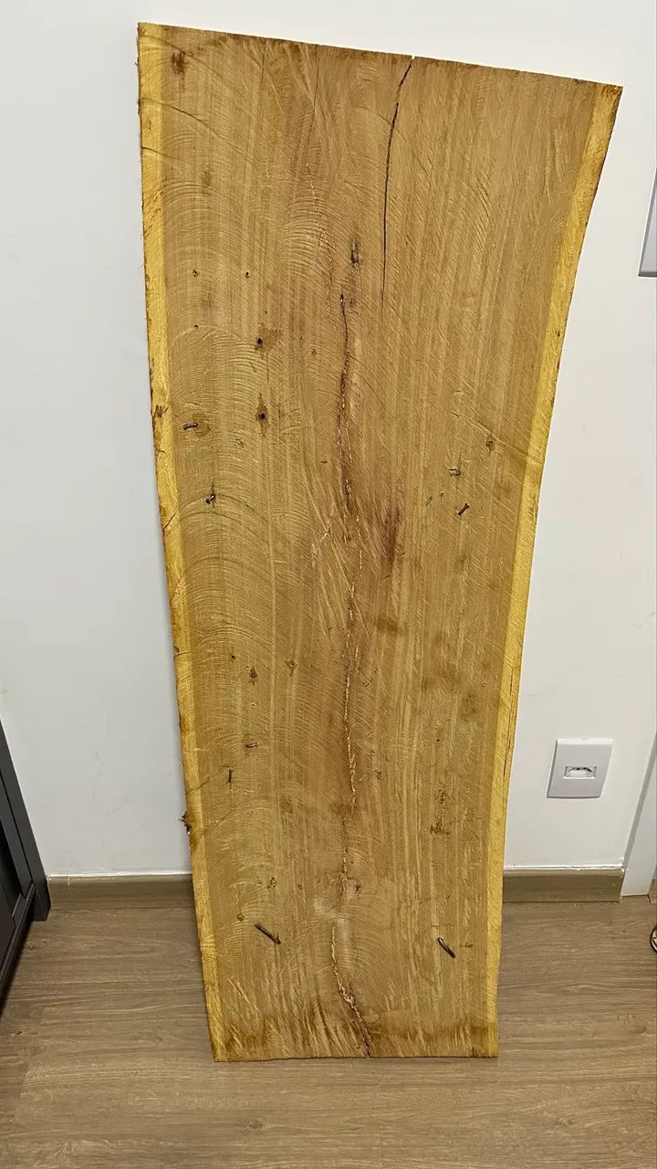 VENDO PRANCHA DE MADEIRA 1.30  X 45 