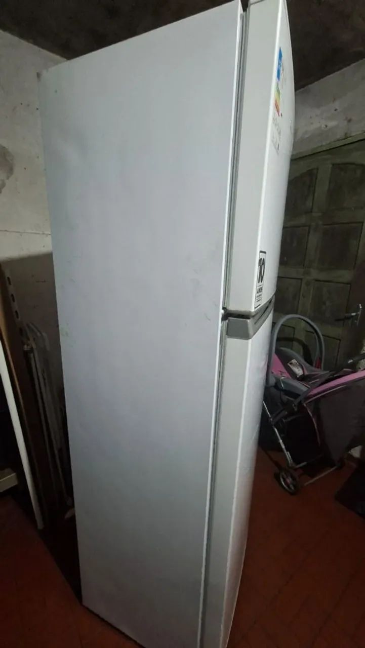 Geladeira Midea Nova 294Lt - Foto 3