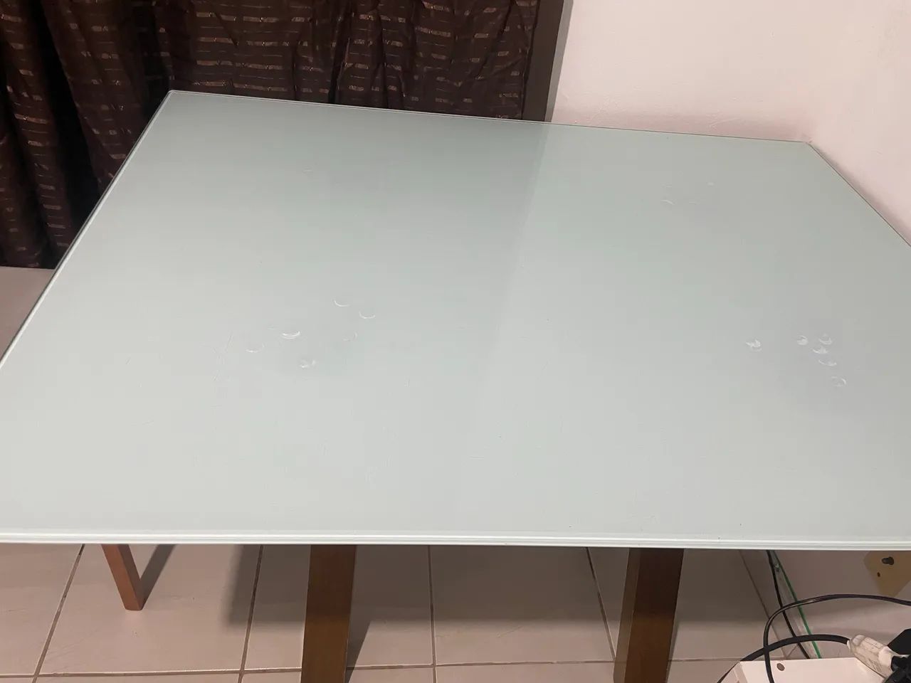 Mesa com tampo de vidro  - Foto 4