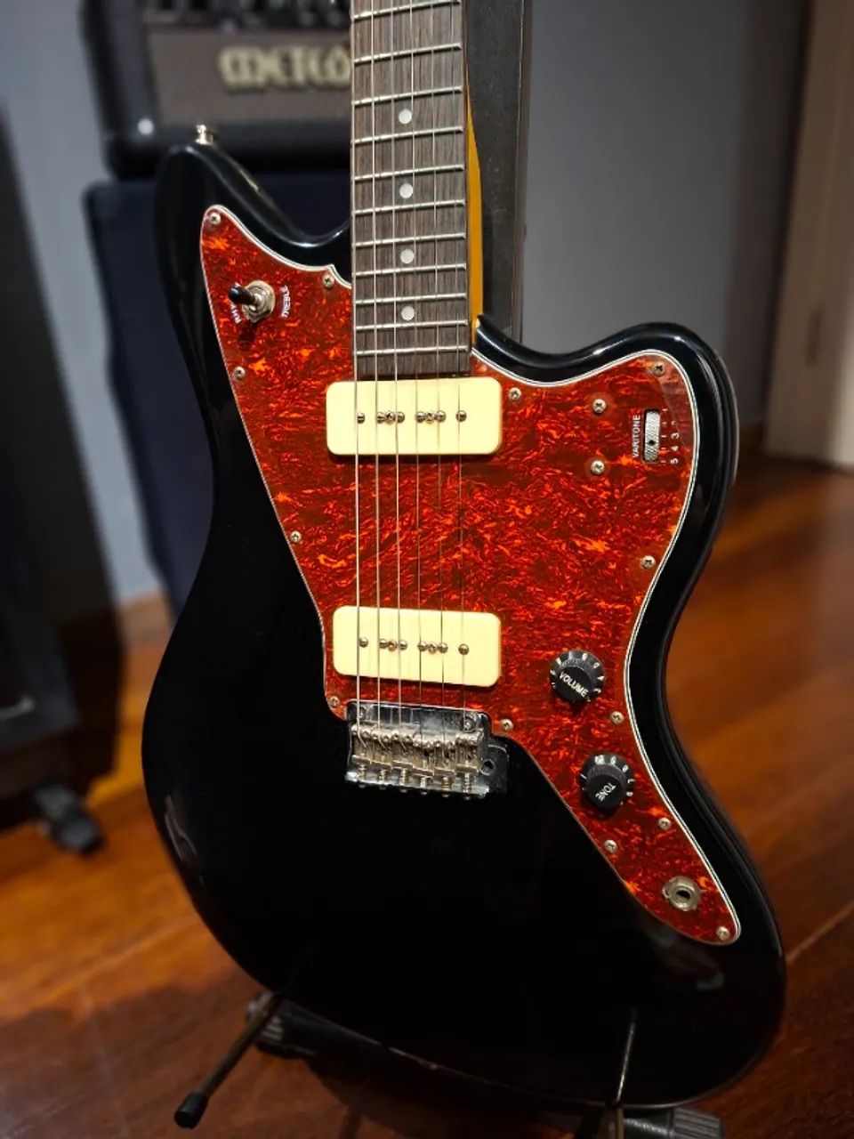  Guitarra Tagima® TW-61