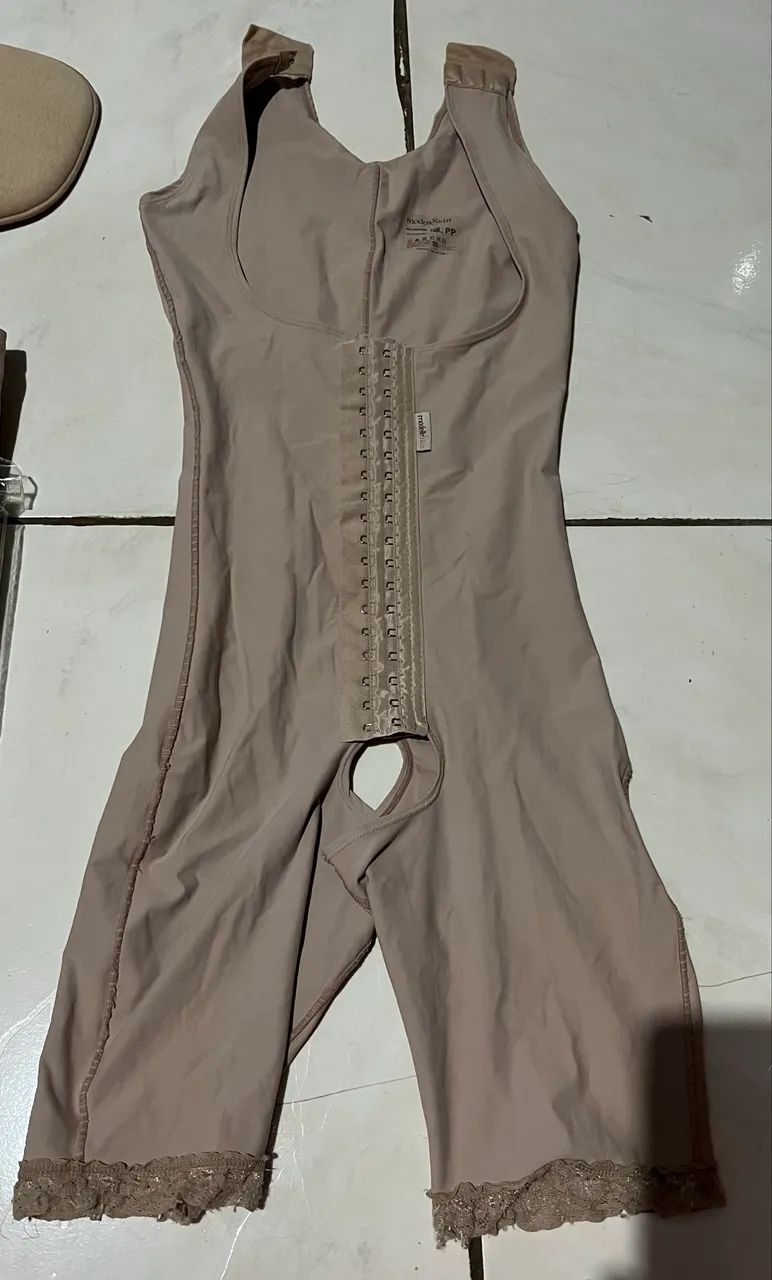 Roupa pós cirúrgica  - Foto 4