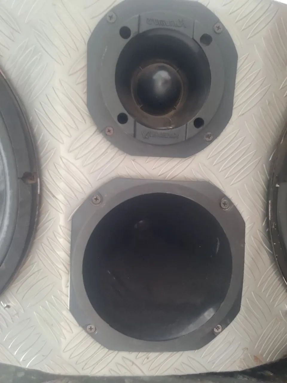 Vendo caixa de som automotiva - Foto 3