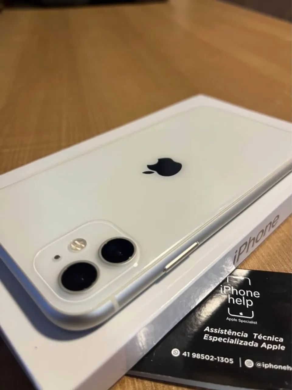 iPhone 11 256GB Branco SEMINOVO (Bateria Nova, Loja Física