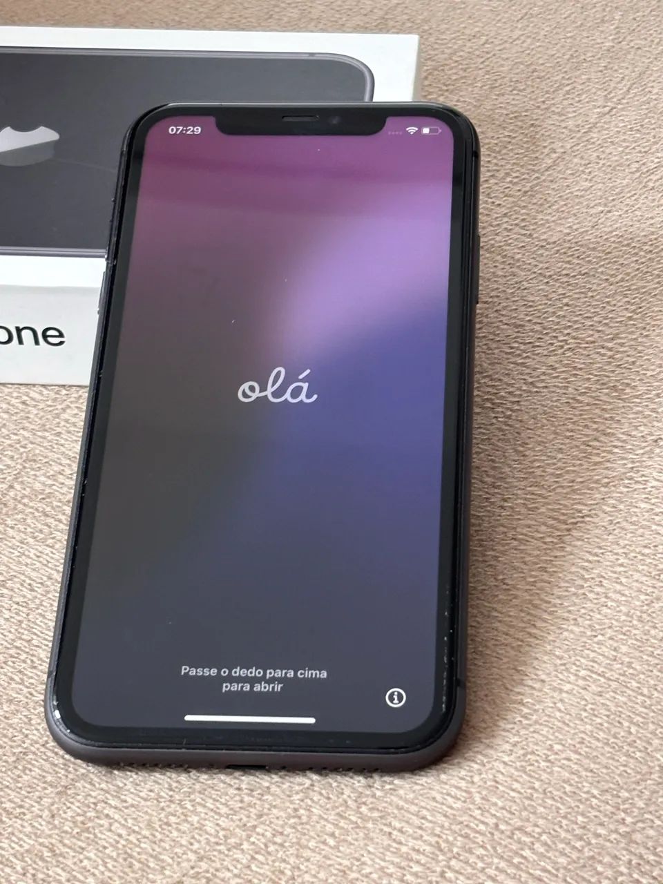 iPhone 11 (usado) Preto, 64 GB  - Foto 3