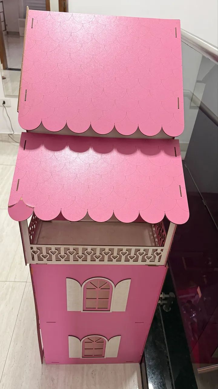 Casa da Barbie mdf - usada - Foto 3