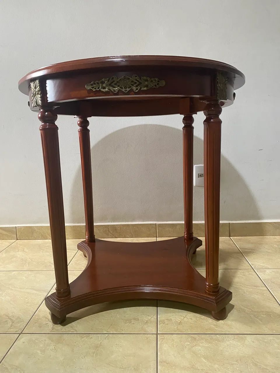 Mesa de canto em madeira nobre  - Foto 3