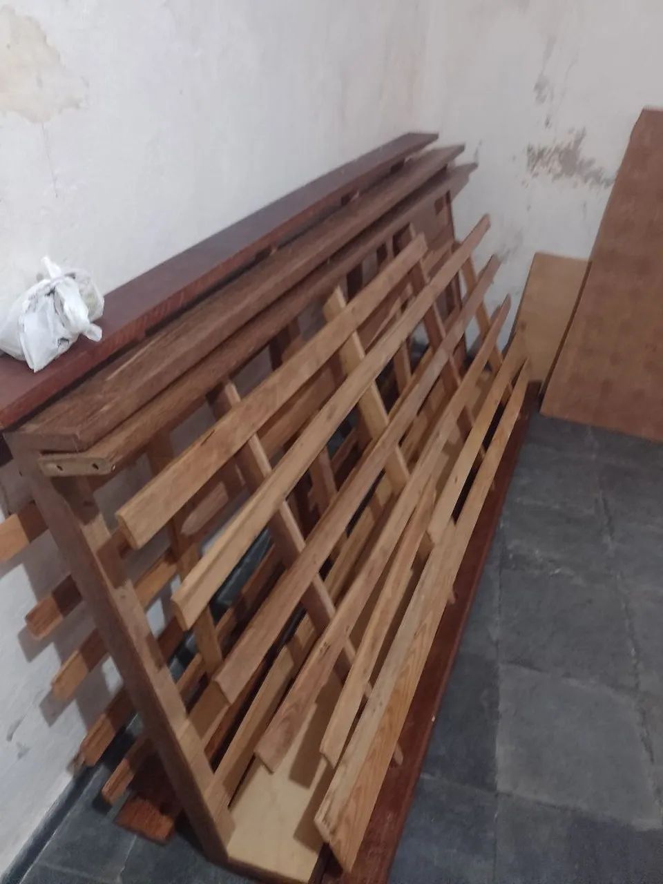 Beliche de sucupira com colchão  - Foto 2