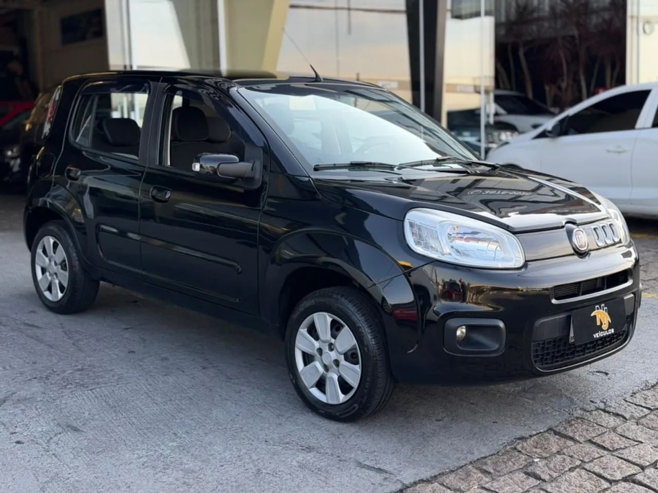 Fiat Uno Evolution 1.4 Fire Flex 8V 5P 2015 - Foto 5