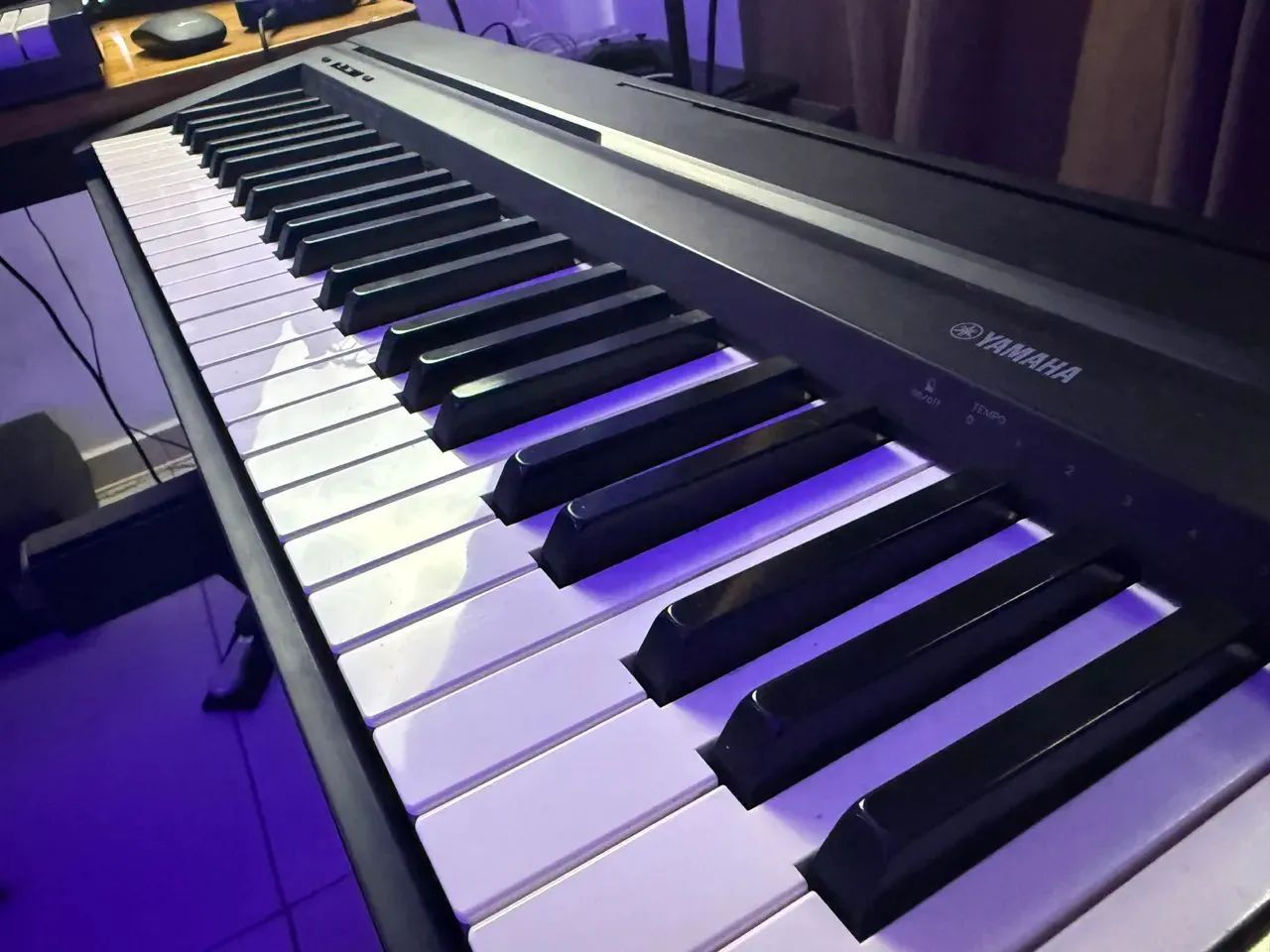 Piano P45 Yamaha teclas pesadas