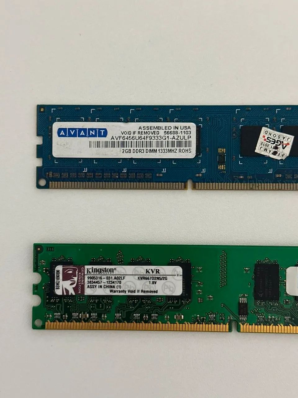Kit com duas memória RAM de 2 GB