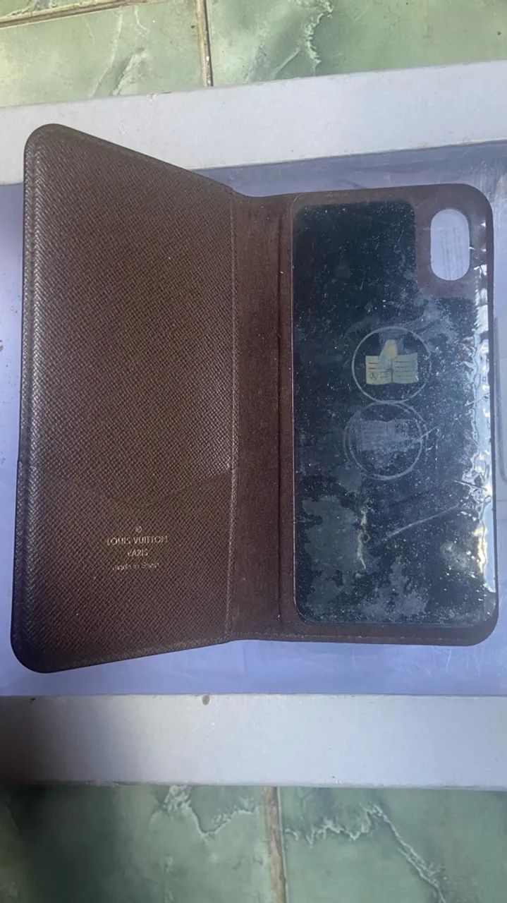 Capa para IPhone XS MAX Louis Vuitton original - Foto 2