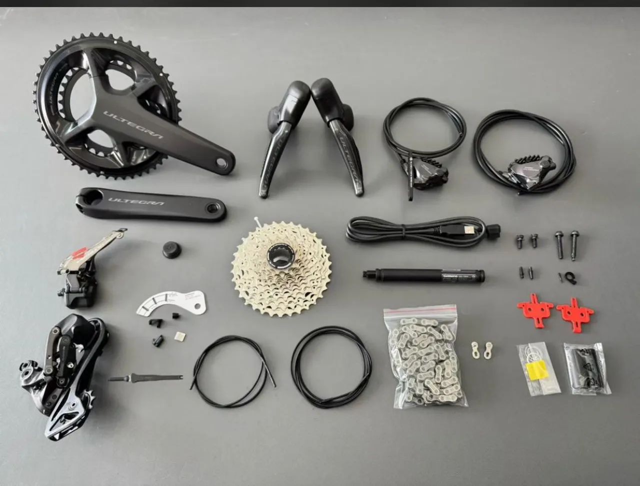 Grupo Shimano Ultegra r8170 Di2 Eletrônico zerado - Acessórios de