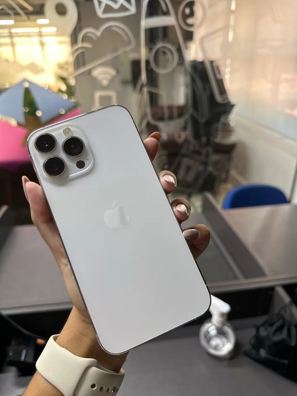 IPHONE 13 PRO MAX - 128GB - BRANCO - Celulares e Smartphones