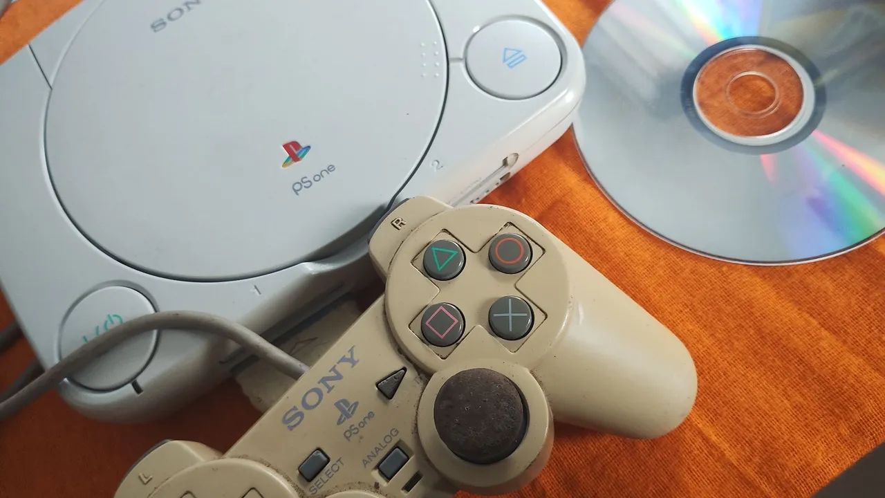 PLAYSTATION ONE - Foto 2