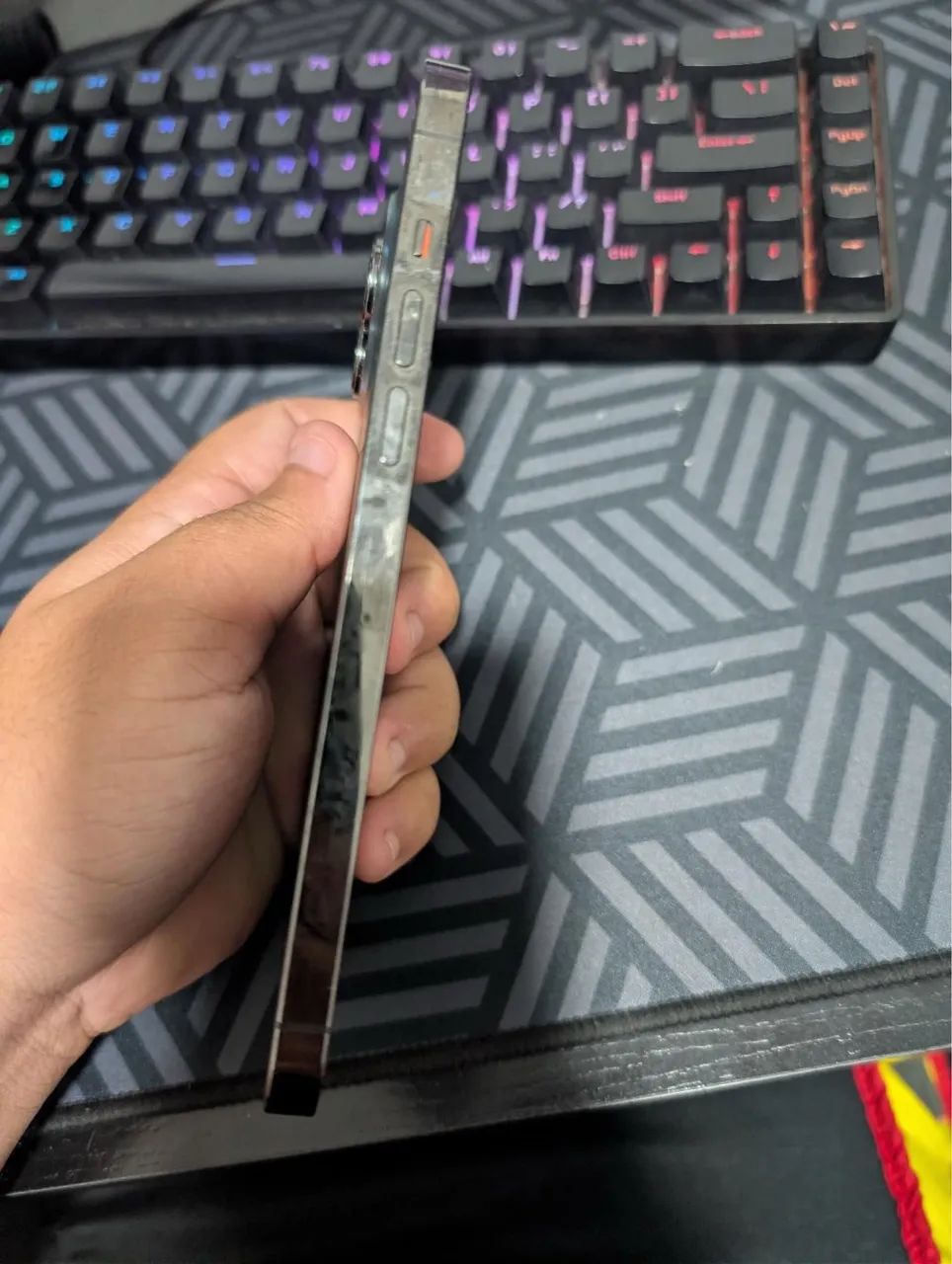 iPhone 13 Pro Max - Foto 2