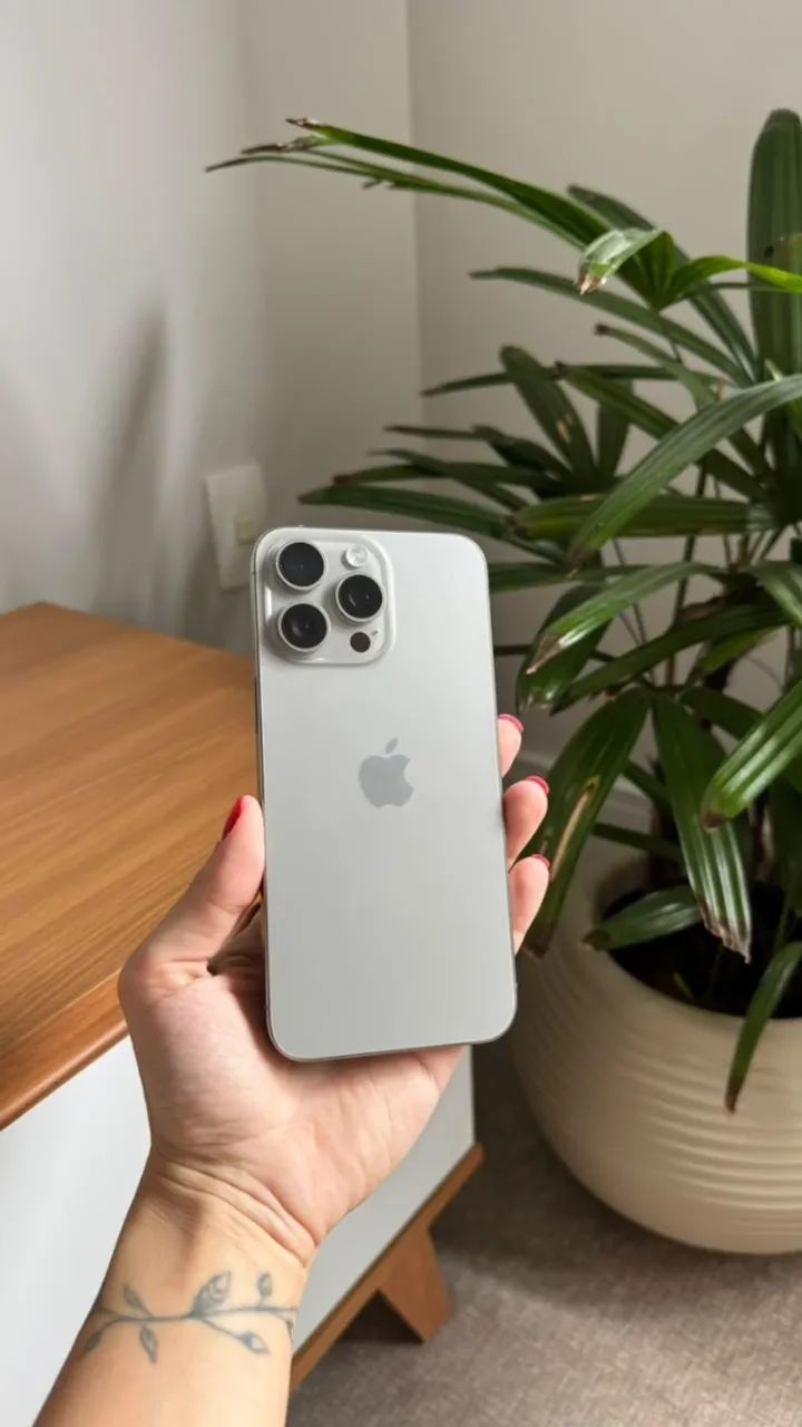 Iphone 15 pro max 256G - Foto 3