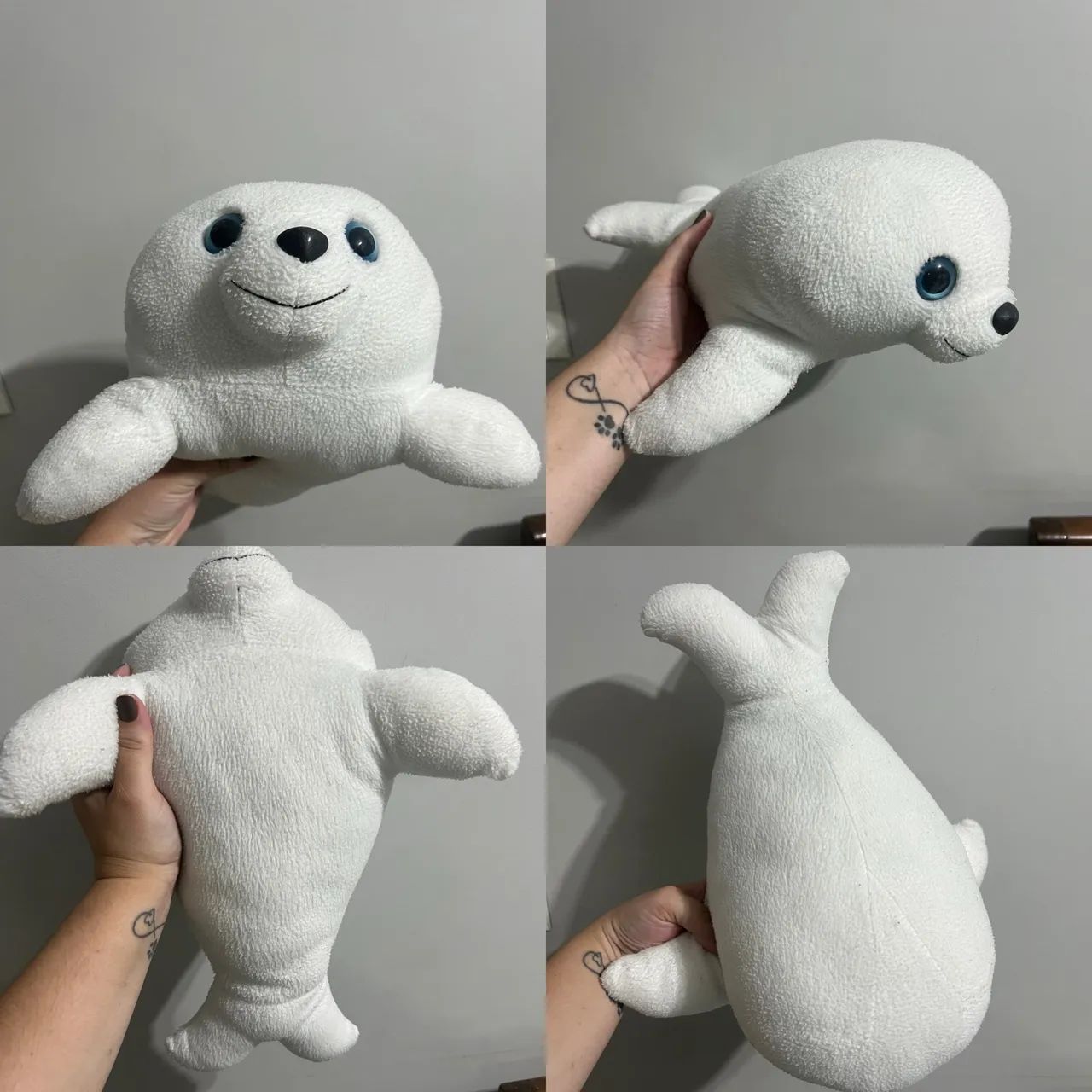 Foca de pelúcia - Luccas neto - com 40cm de comprimento 