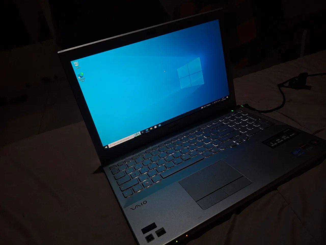Notebook Sony Vaio em bom estado de conservação. - Foto 4