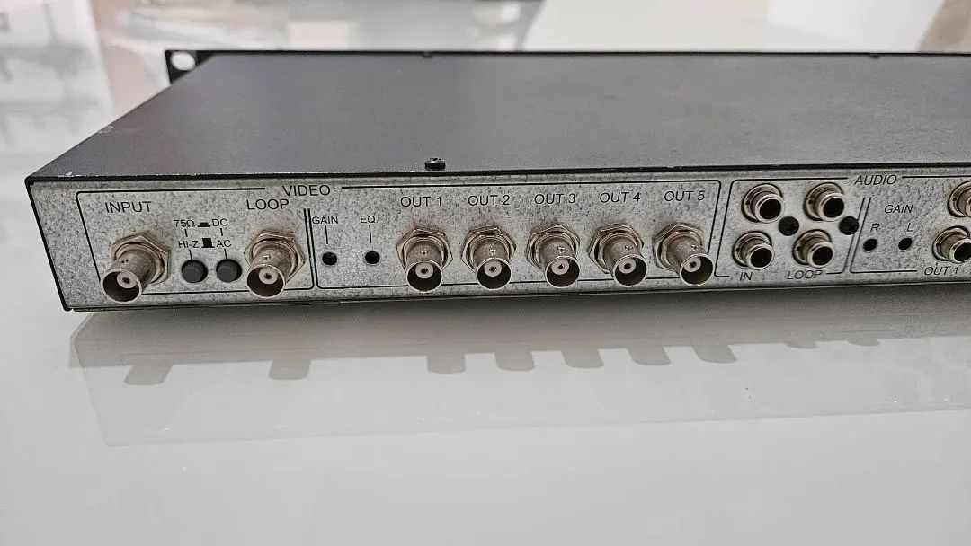 (PROMOÇÃO) Distribuidor De Vídeo Composto Kramer Vm-5arii - Foto 2