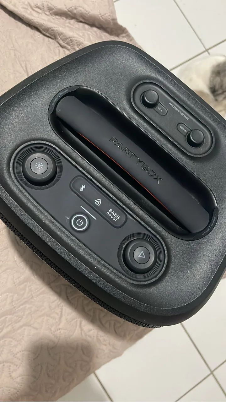 JBL PARTYBOX ENCORE 2  Com 2 microfones - Foto 2