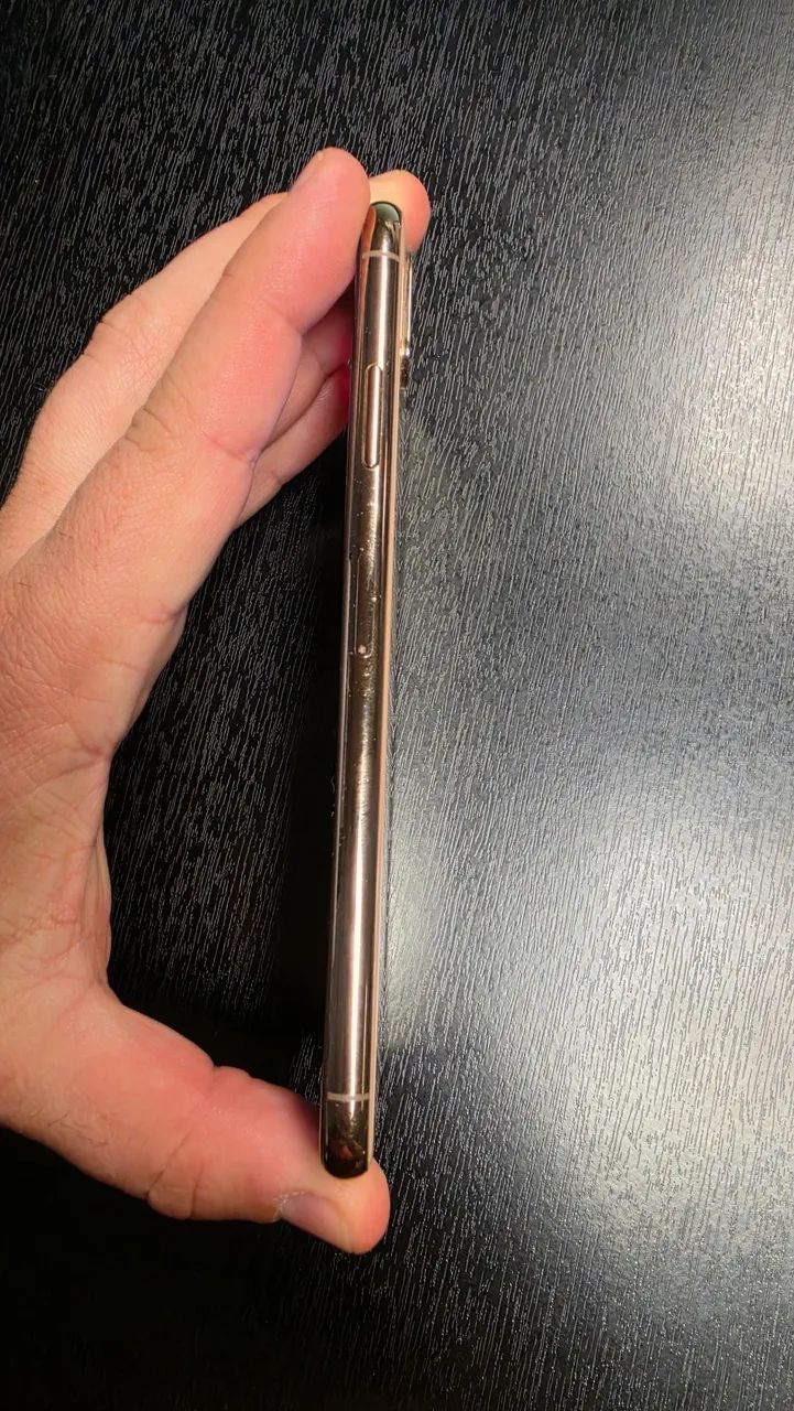 IPhone XS MAX - DOURADO - Foto 2