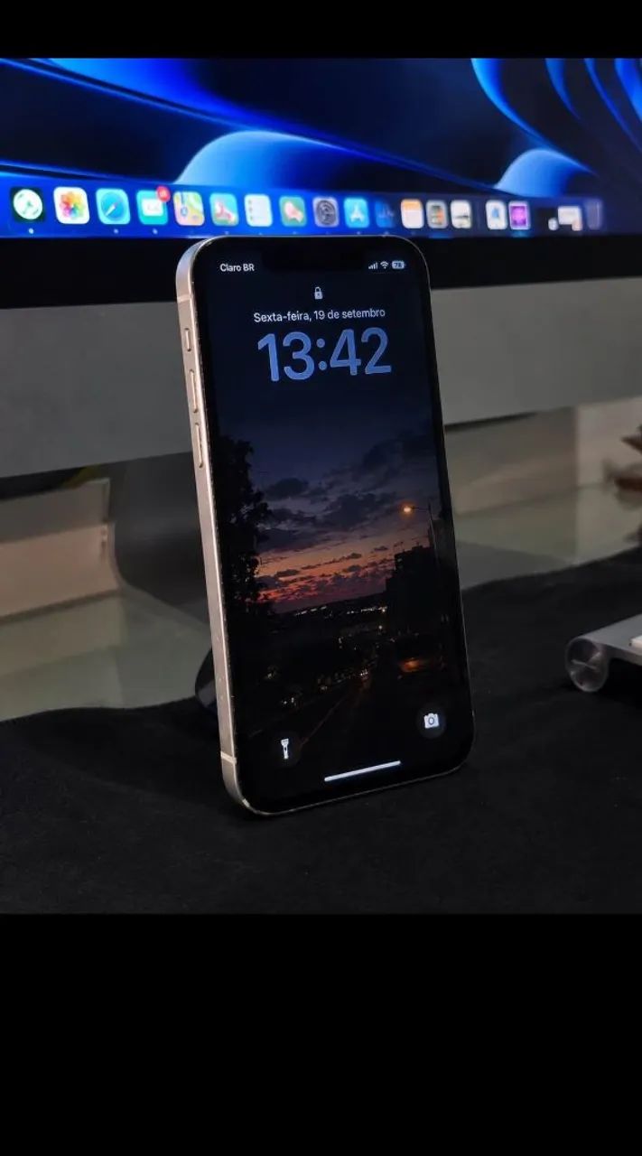 Vende-se iphone 12 em perfeitas condições 1150$ - Foto 4