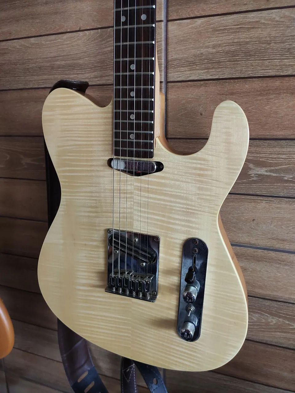 Guitarra Tagima CS3 Hand Made  - Foto 2