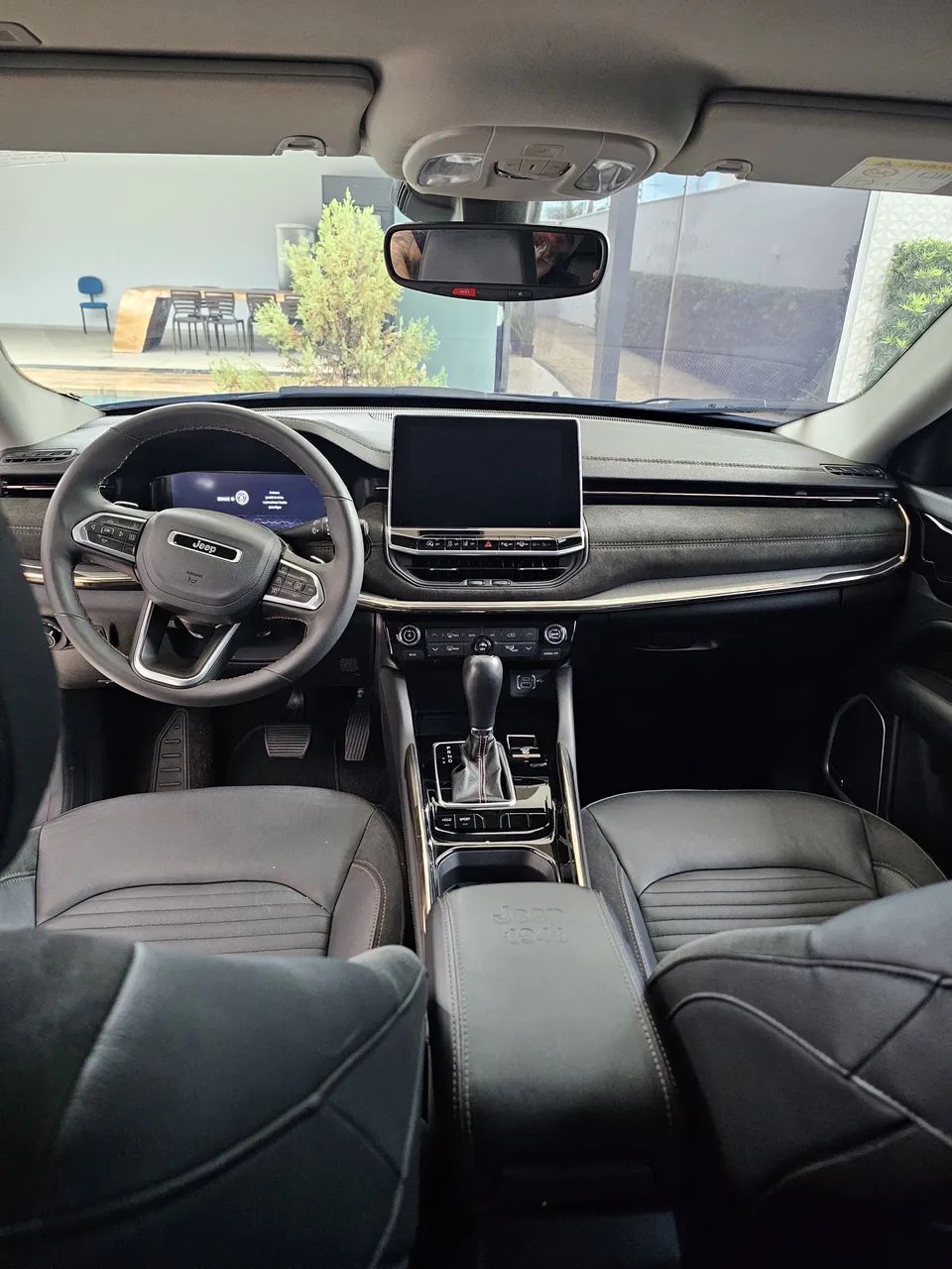 Jeep Commander Limited T270 1.3 TB Flex AUT 2025 - Foto 5