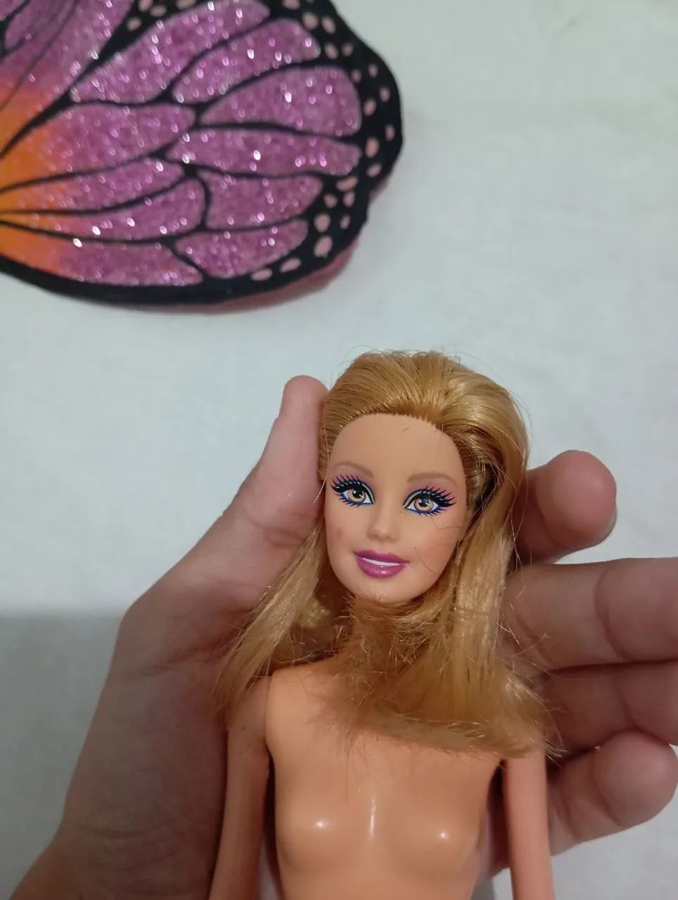Boneca Barbie mariposa em perfeito estado  - Foto 4
