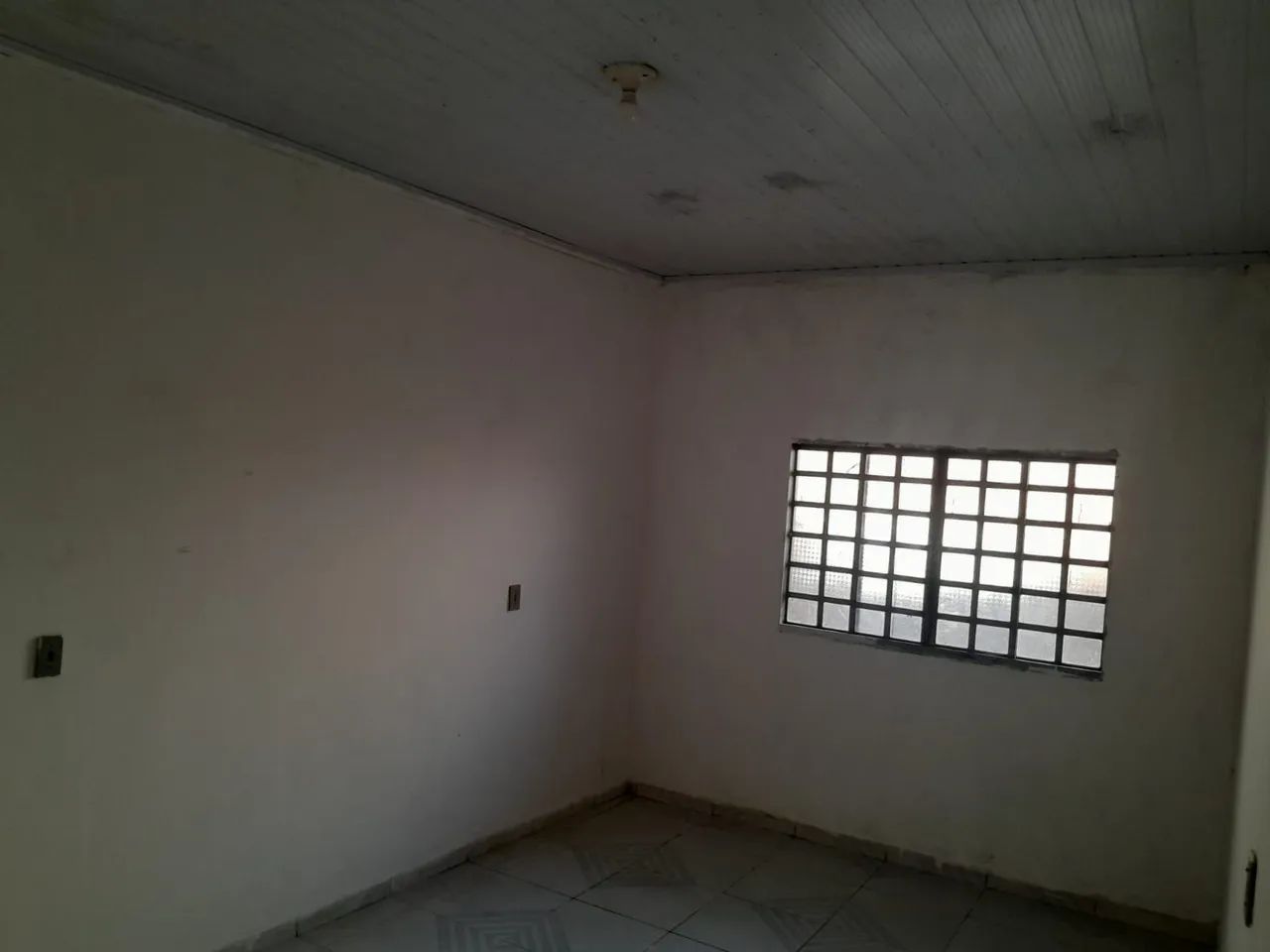 Vendo ou troco casa na samambaia norte  - Foto 4