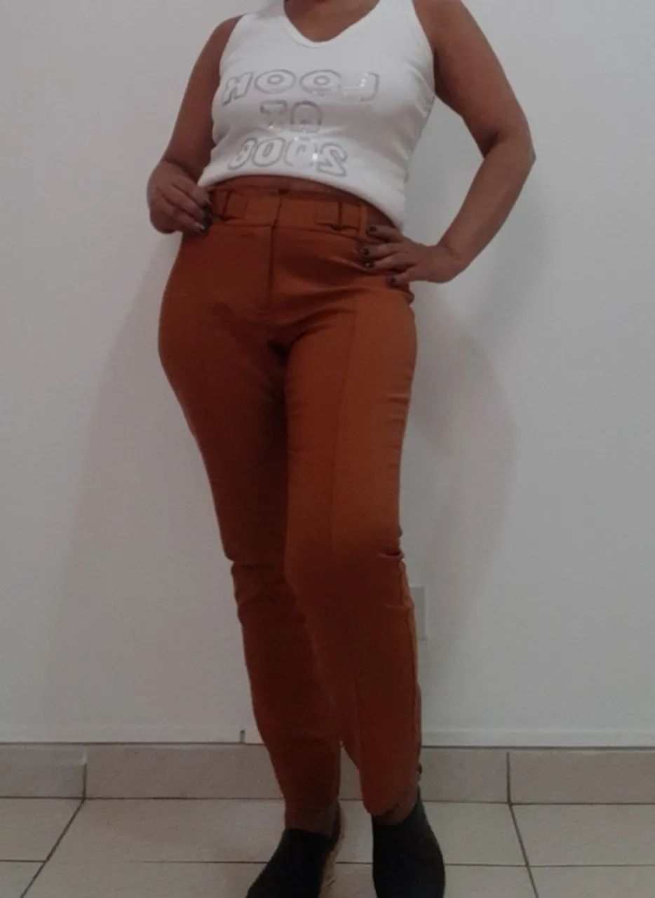 calça capri em viscose cortelle - Foto 2