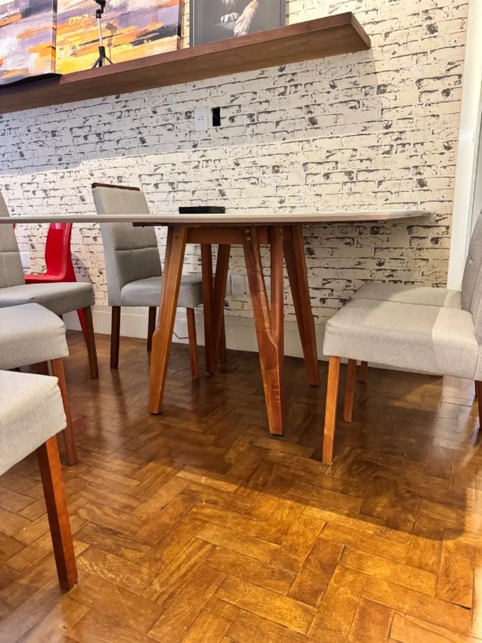 Mesa de Jantar quadrada 1,35m com 8 cadeiras  - Foto 3