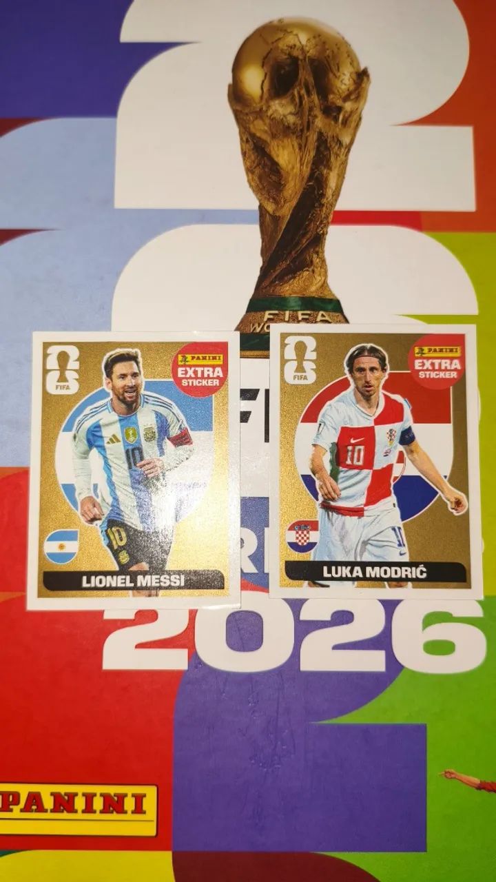 Figurinha extra da copa de 2026 Lionel Messi e Luka modri? ouro  - Foto 5