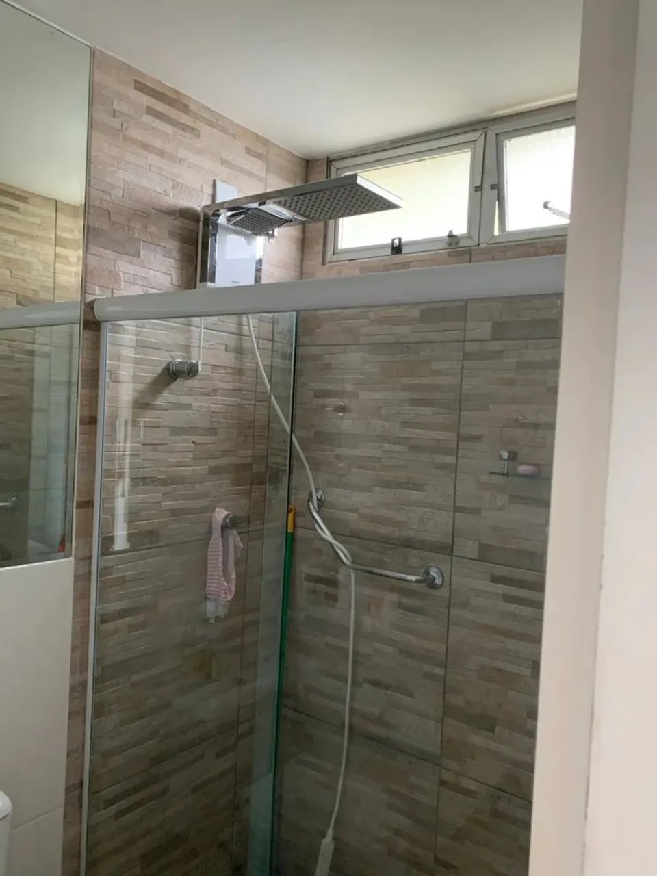 Alugo apartamento reformado e bem ventilado no bairro SÃO JOSÉ - Foto 5